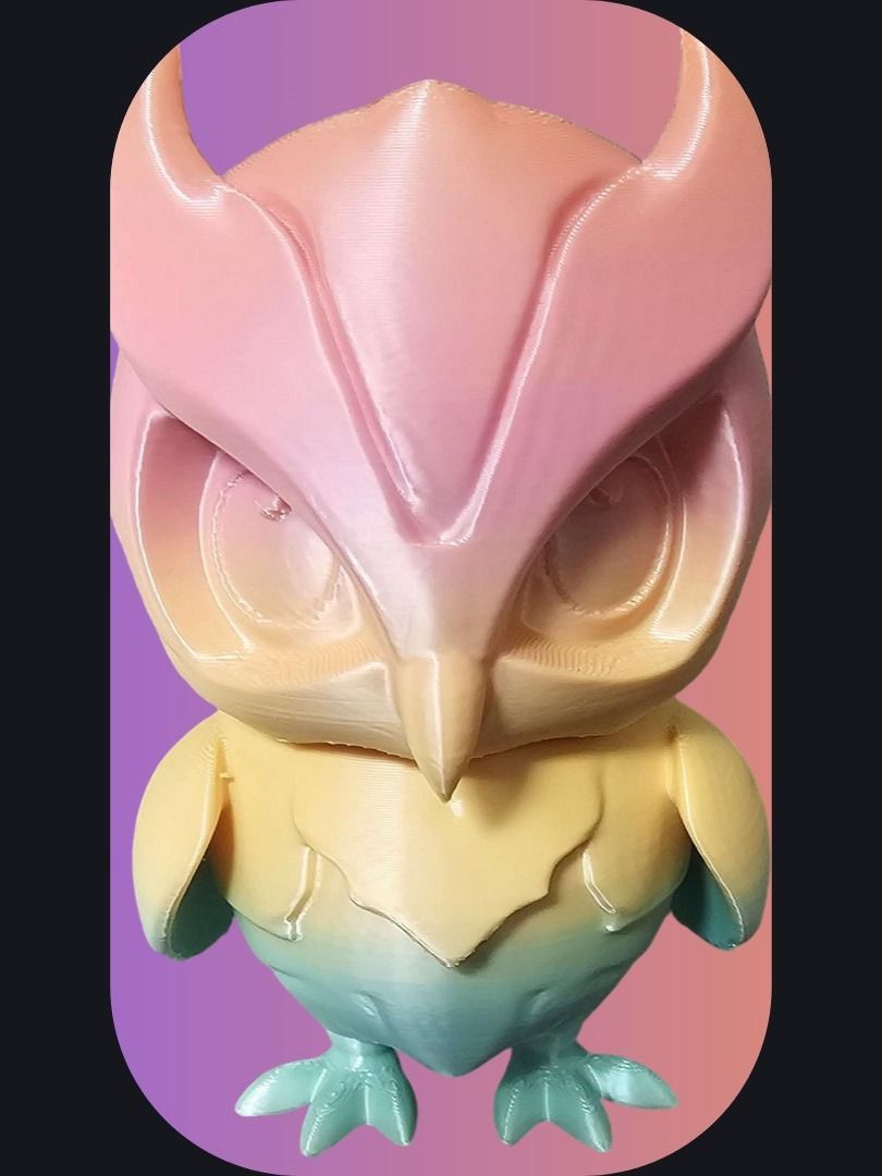 3D Printed Multicolor Owl Statue | Gradient PLA Owl Décor | Cute Animal Figure | Desk Buddy | Owl Lover Gift product image (2)