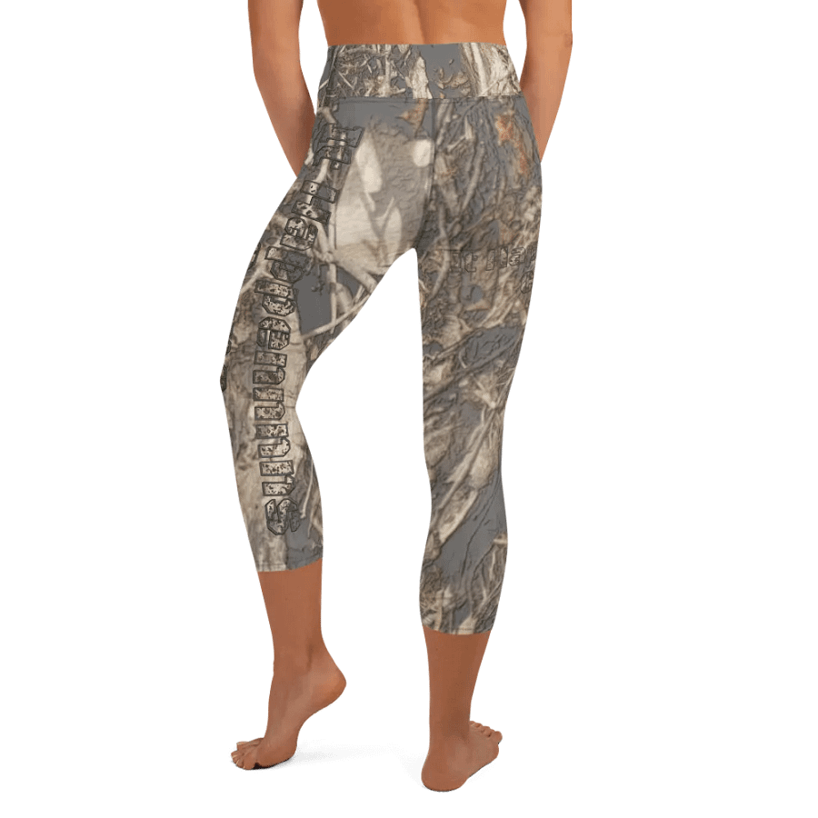 Yoga Capri Leggings - Dead Split - It Happennnns Camo product image (6)
