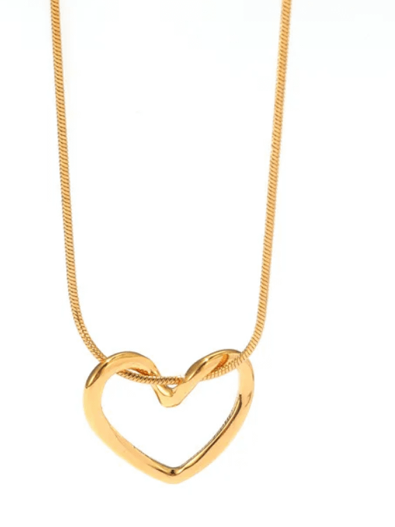 Elliana Heart Necklace product image (1)