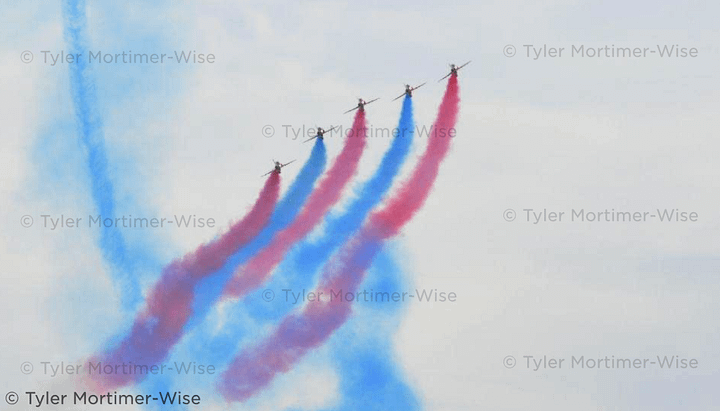 Red Arrows Flying (Digital Photo) product image (1)
