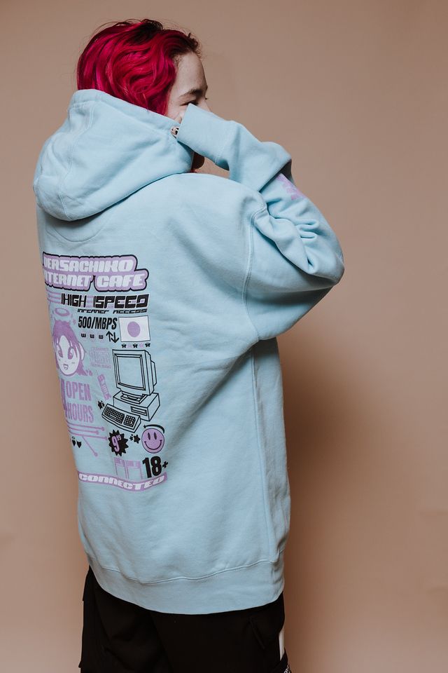 versachiko internet cafe hoodie product image (3)