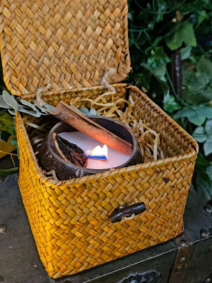 The Armored Kingdom Eternal Ember Medieval Candle - Subtle Ocean Breeze Scent product image (1)