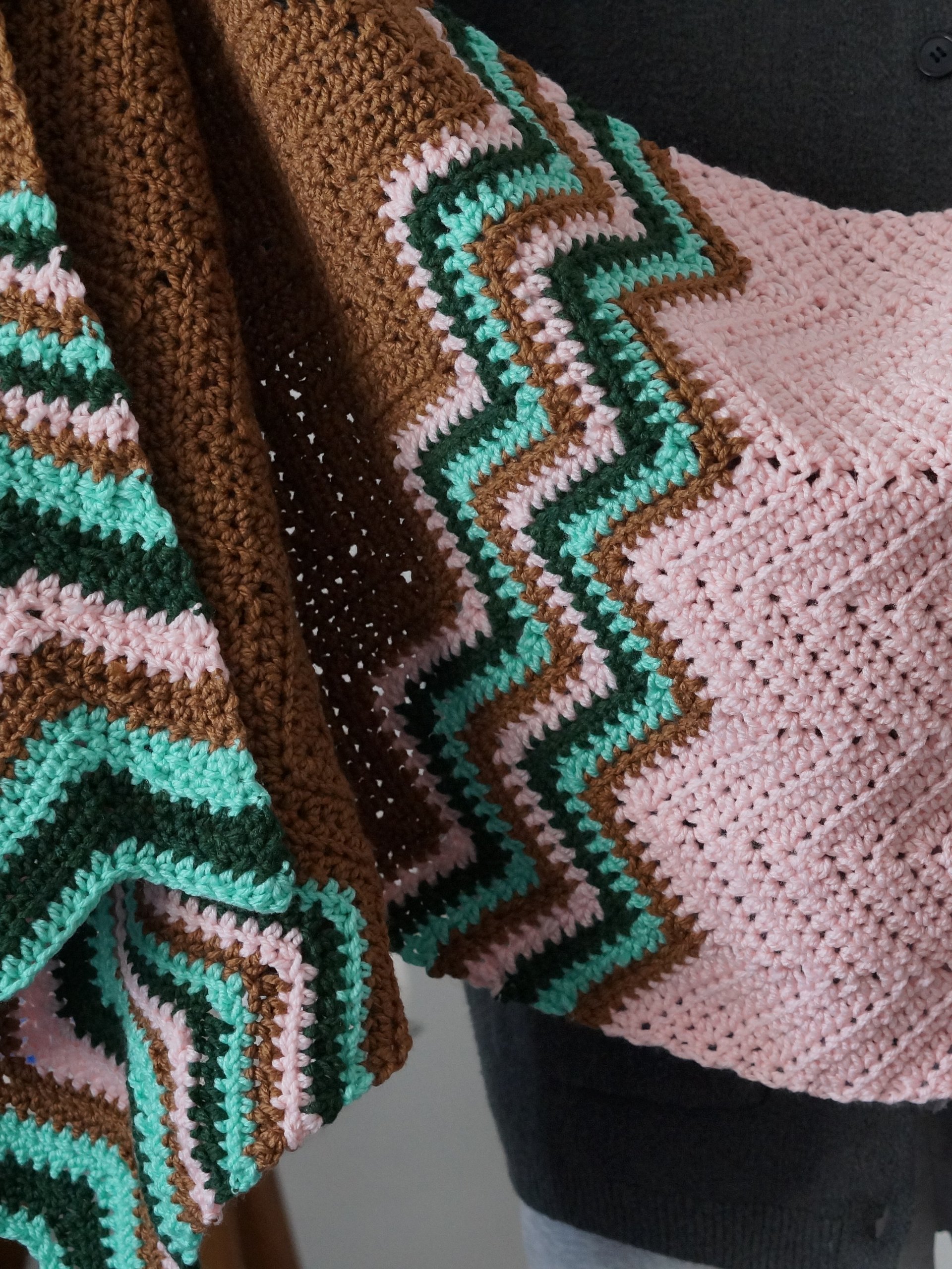 Half double crochet Chevron stitch shawl pdf pattern product image (3)