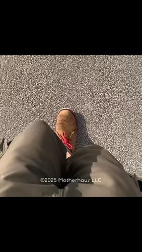 #WalkEveryDay
#FeelTheMO
#Veldskoen shoes from South Africa are super lekker