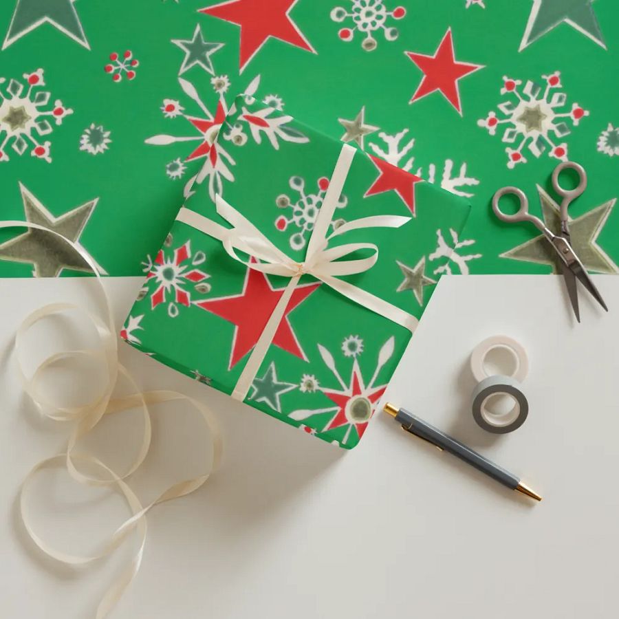 Festive Snowflake Celebration Wrapping Paper Set product image (12)