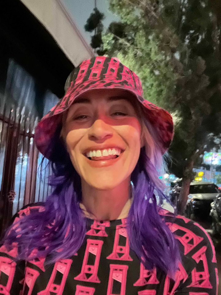 choppie n chill floppy hat product image (2)
