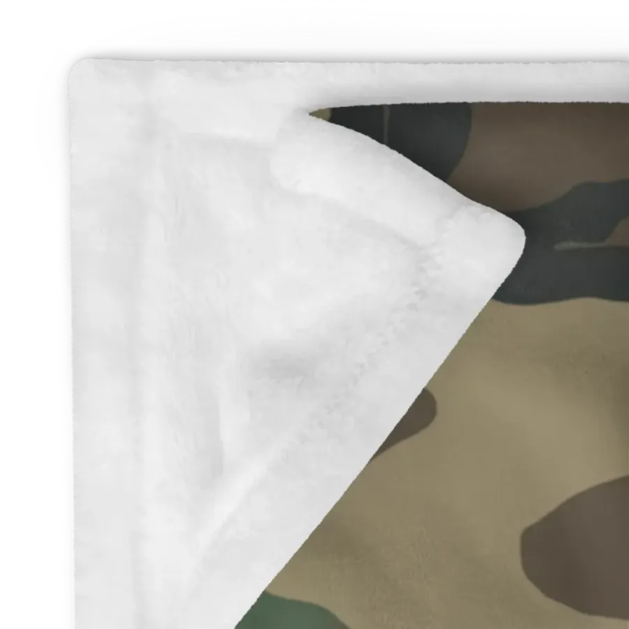 "CIF" Camouflage Comfort Throw Blanket product image (12)