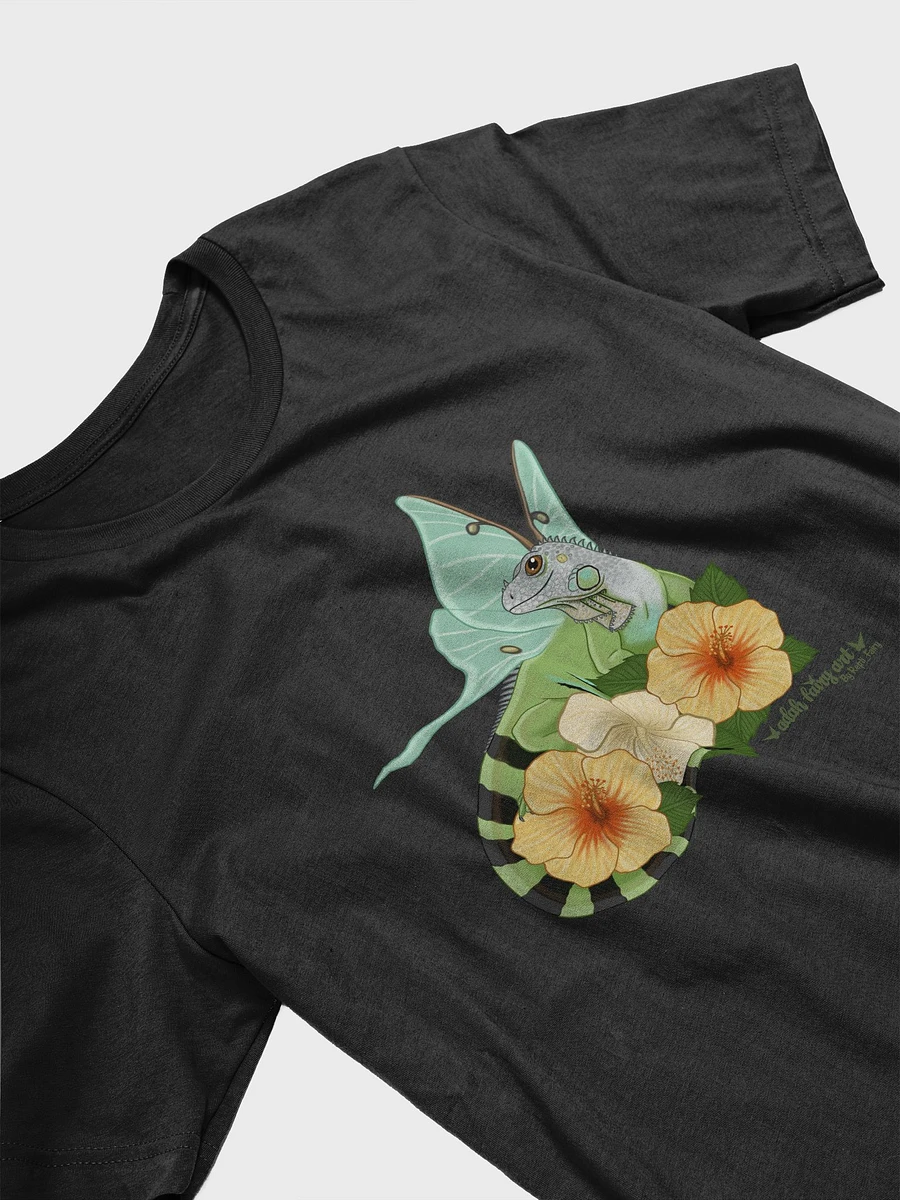 Luna Moth Iguana T-Shirt - Unisex product image (14)