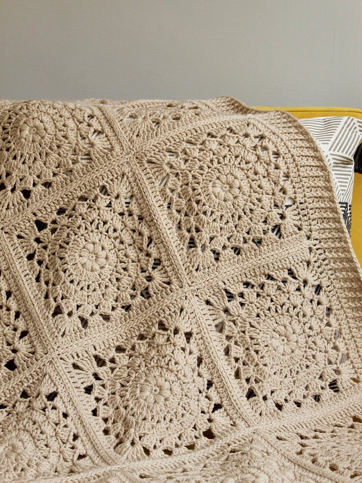 Lace Crochet Squares Blanket Pattern eBook product image (2)