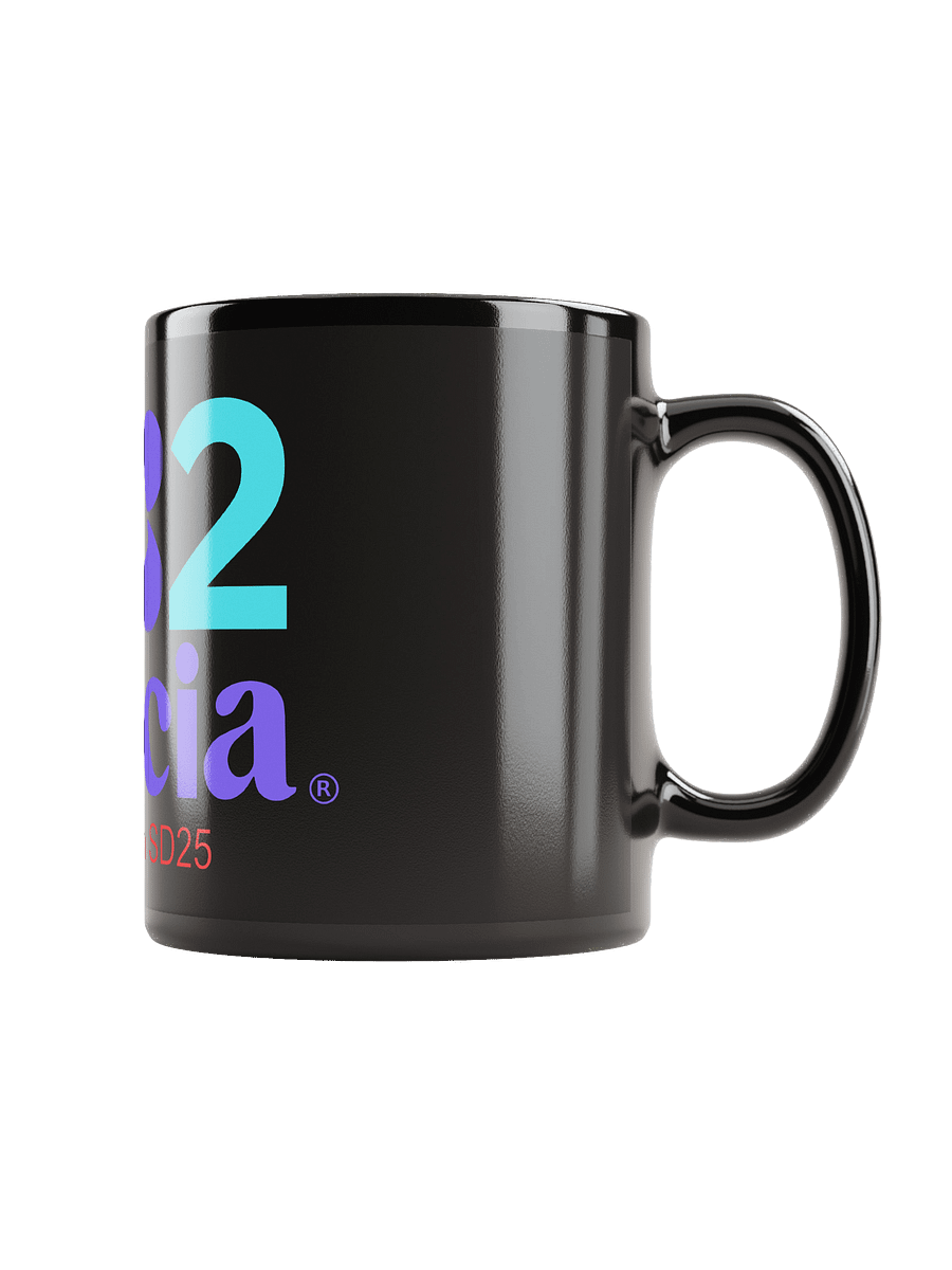 Mug 402 x ai_licia - TwitchCon SD 2025 Edition product image (1)