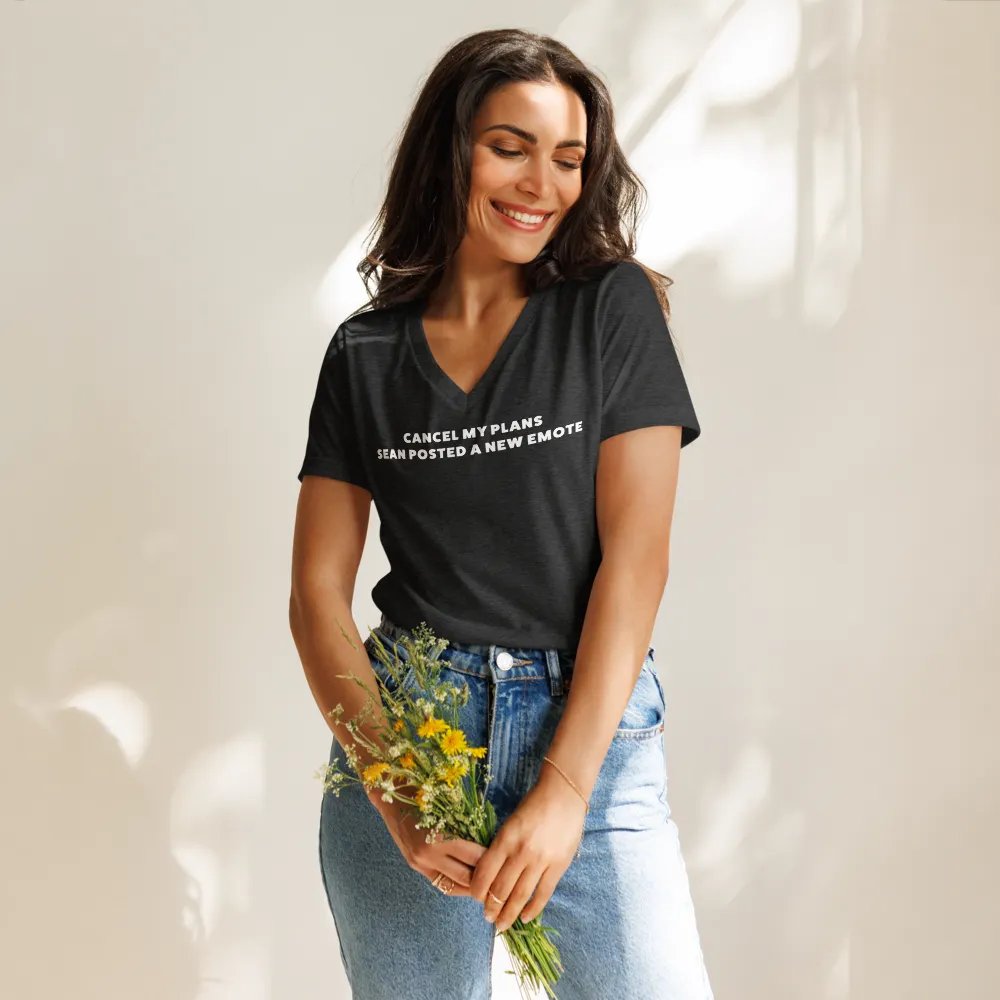 Cancel My Plans | Women's Relaxed V-Neck T-Shirt product image (37)