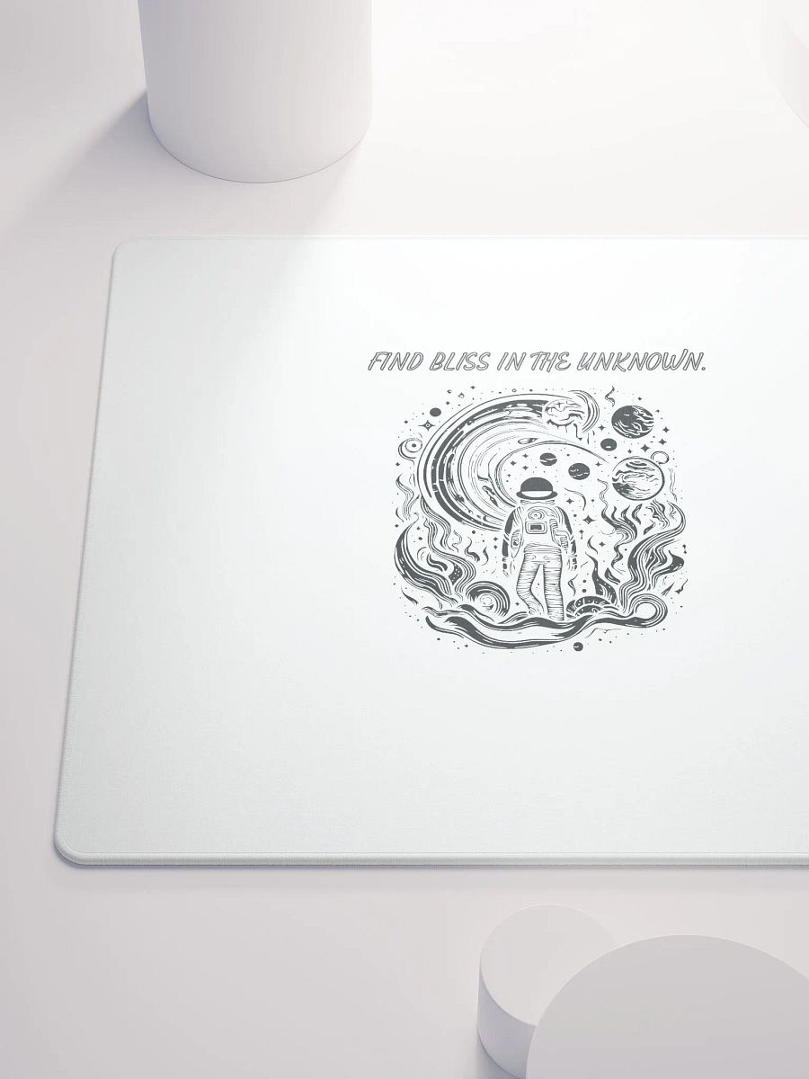 TRAVEL: FIND BLISS IN THE UNKNOWN product image (6)