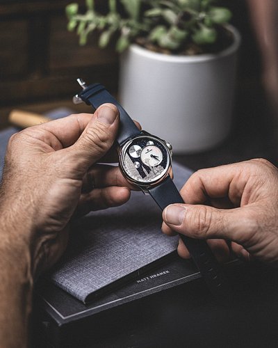 ✨ Venice on your wrist.
The @venezianico_official Redentore Bellanotte isn’t just a watch—it’s a starry sky, a glowing moon, ...