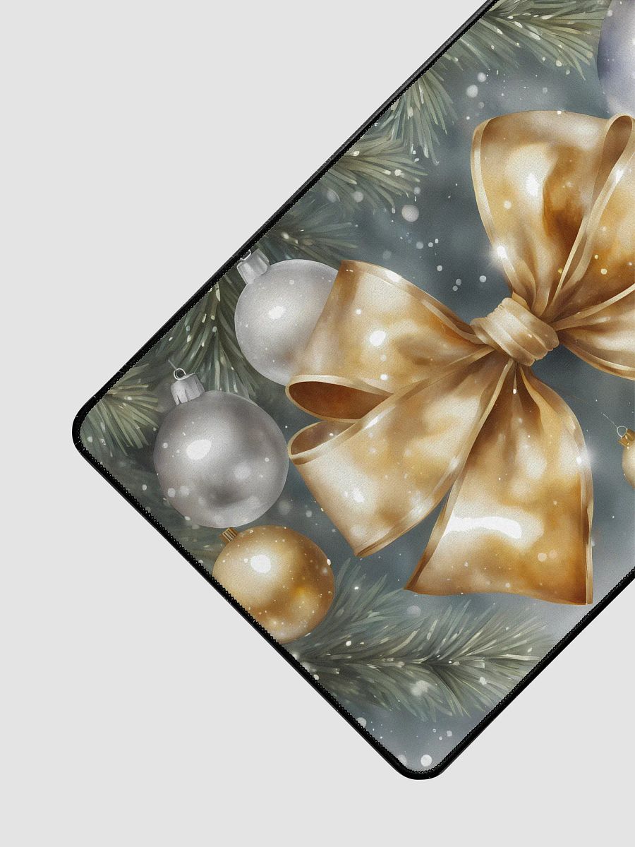 Xmas Baubles in Silver and Gold, 15.5
