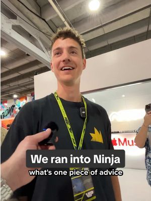 What does Ninja do for a living?  #whatdoyoudoforaliving #ninja #fortnite #streamer #twitch 