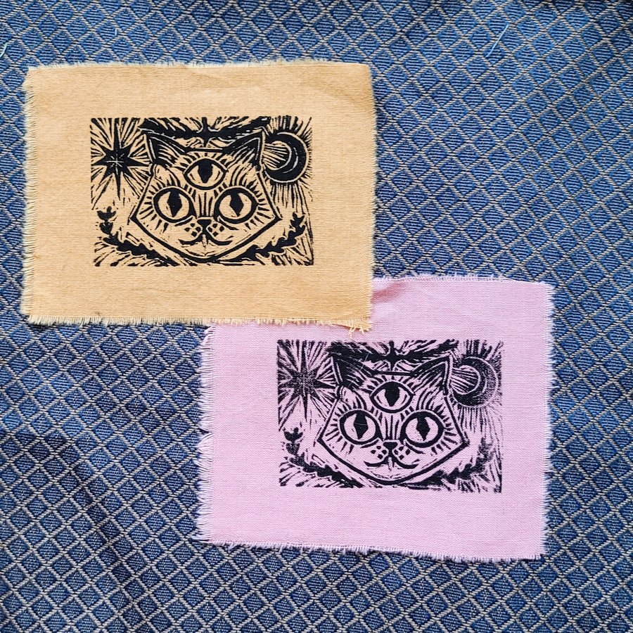 Three-eyed Cat Fabric Patch product image (2)