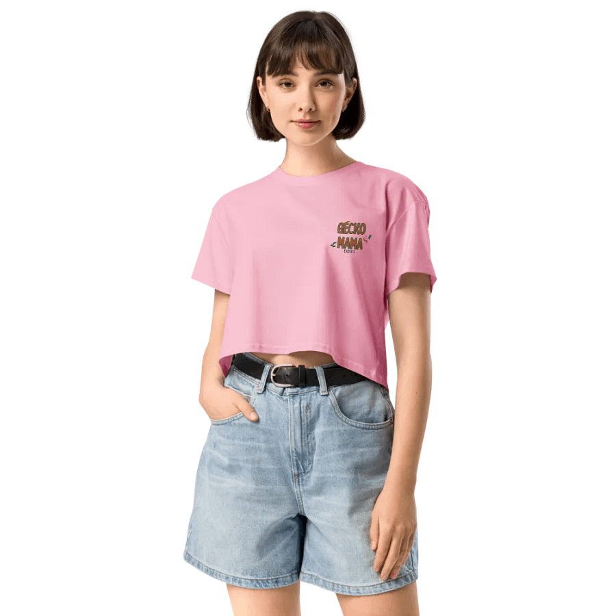 Gecko Mama Crop Top product image (30)