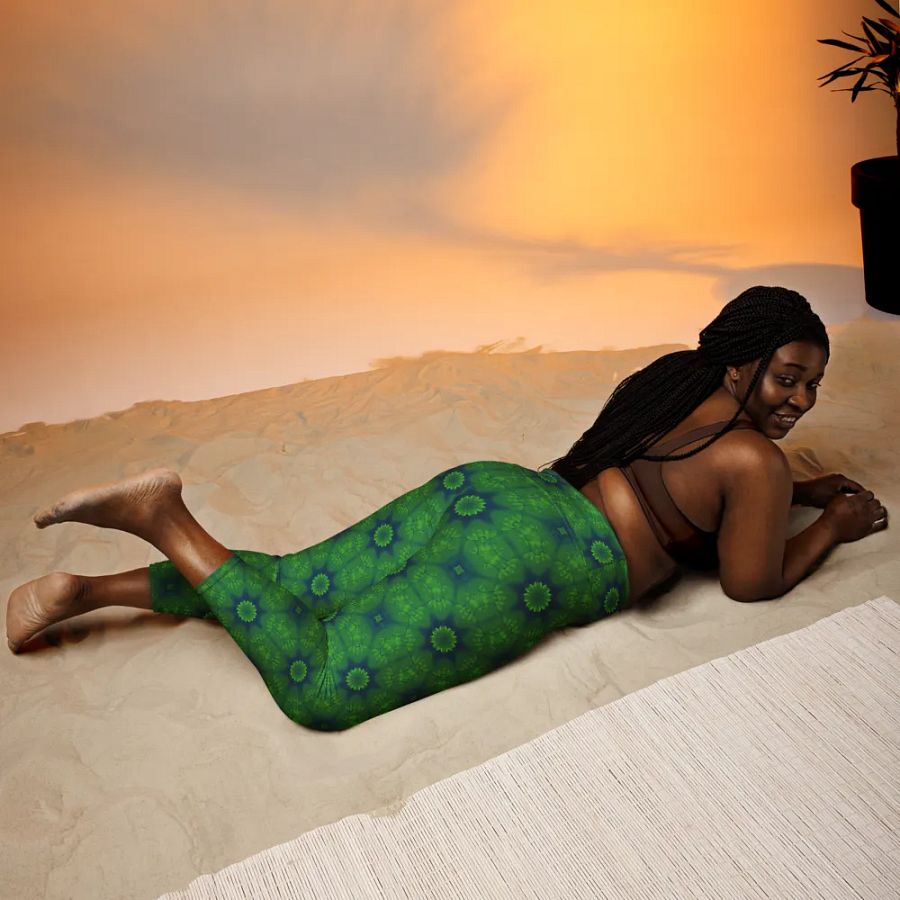 Pixel Perfect Capri Leggings product image (9)