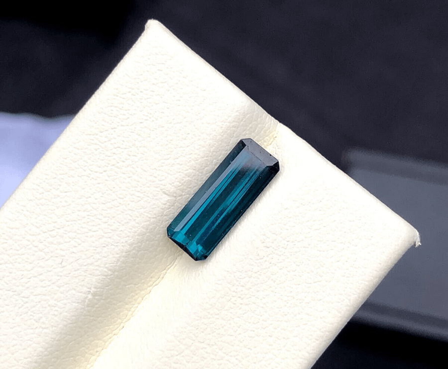 NAVY BLUE INDICOLITE TOURMALINE FOR MEN’S RING STONE FOR GENTS RING, 2.10 CRT product image (9)