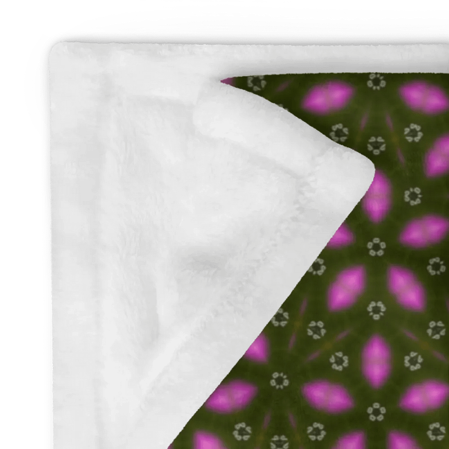 Dark Green & Pink Floral Throw Blanket product image (12)
