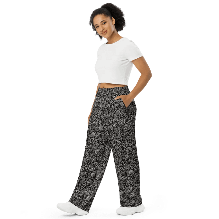Loose pants paisley pattern white on black product image (4)