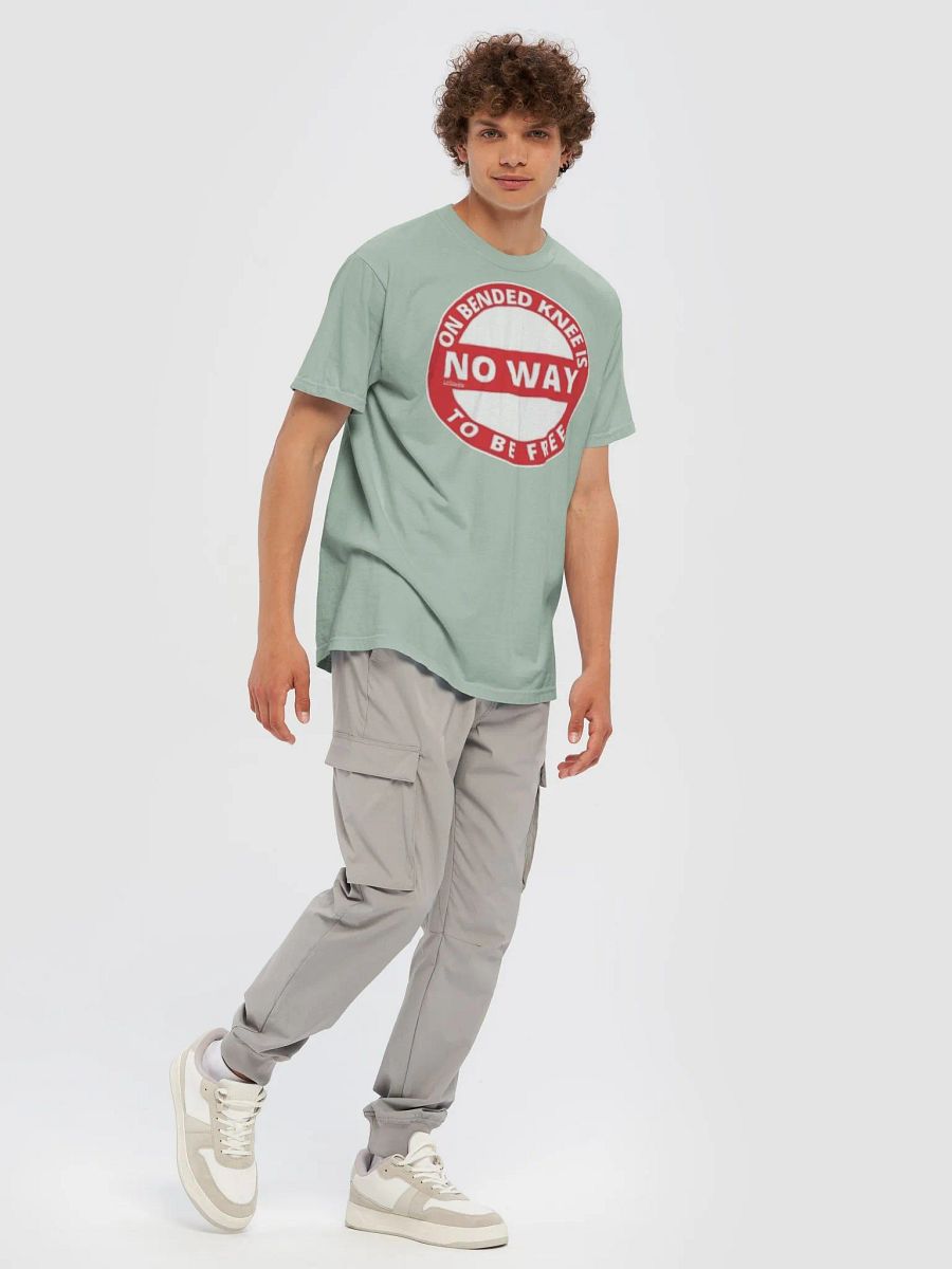 ON BENDED KNEE IS NO WAY TO BE FREE product image (90)