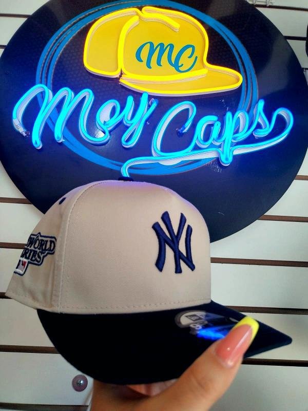 NEW YORK - HAT product image (1)