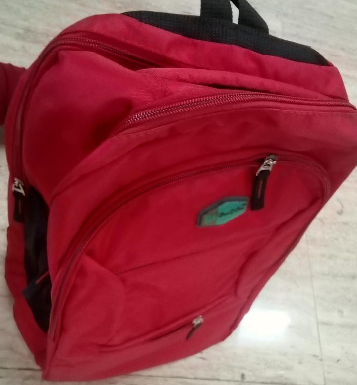 school bag product image (2)