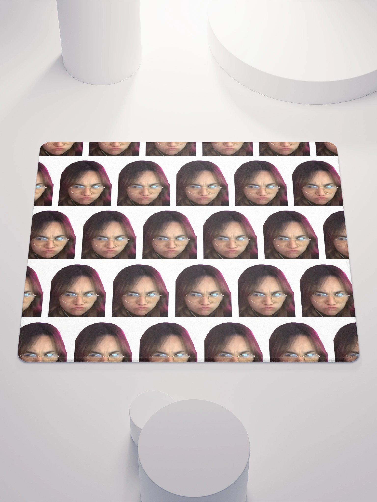 Kash Pout Gaming Mouse Pad product image (1)