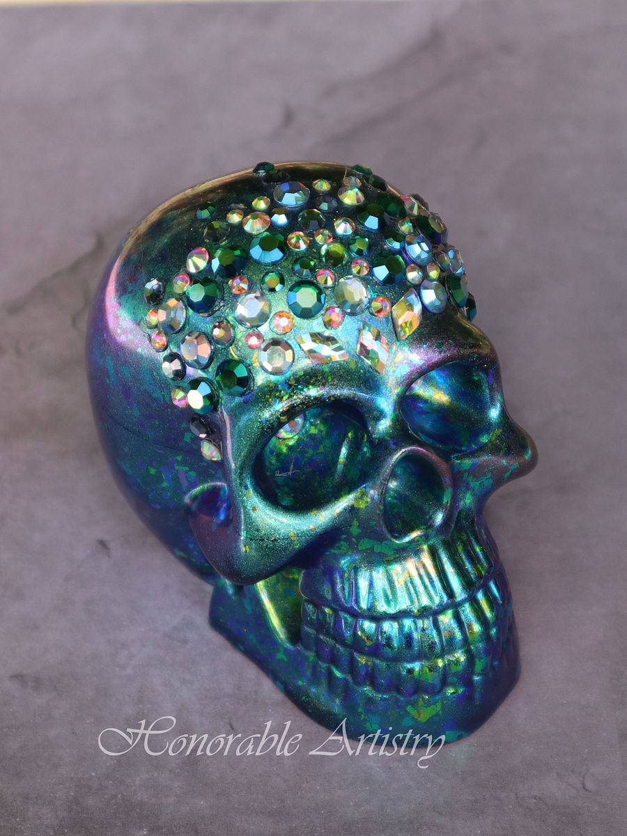 Blue-Green Colorshift Rhinestone Resin Skull product image (6)