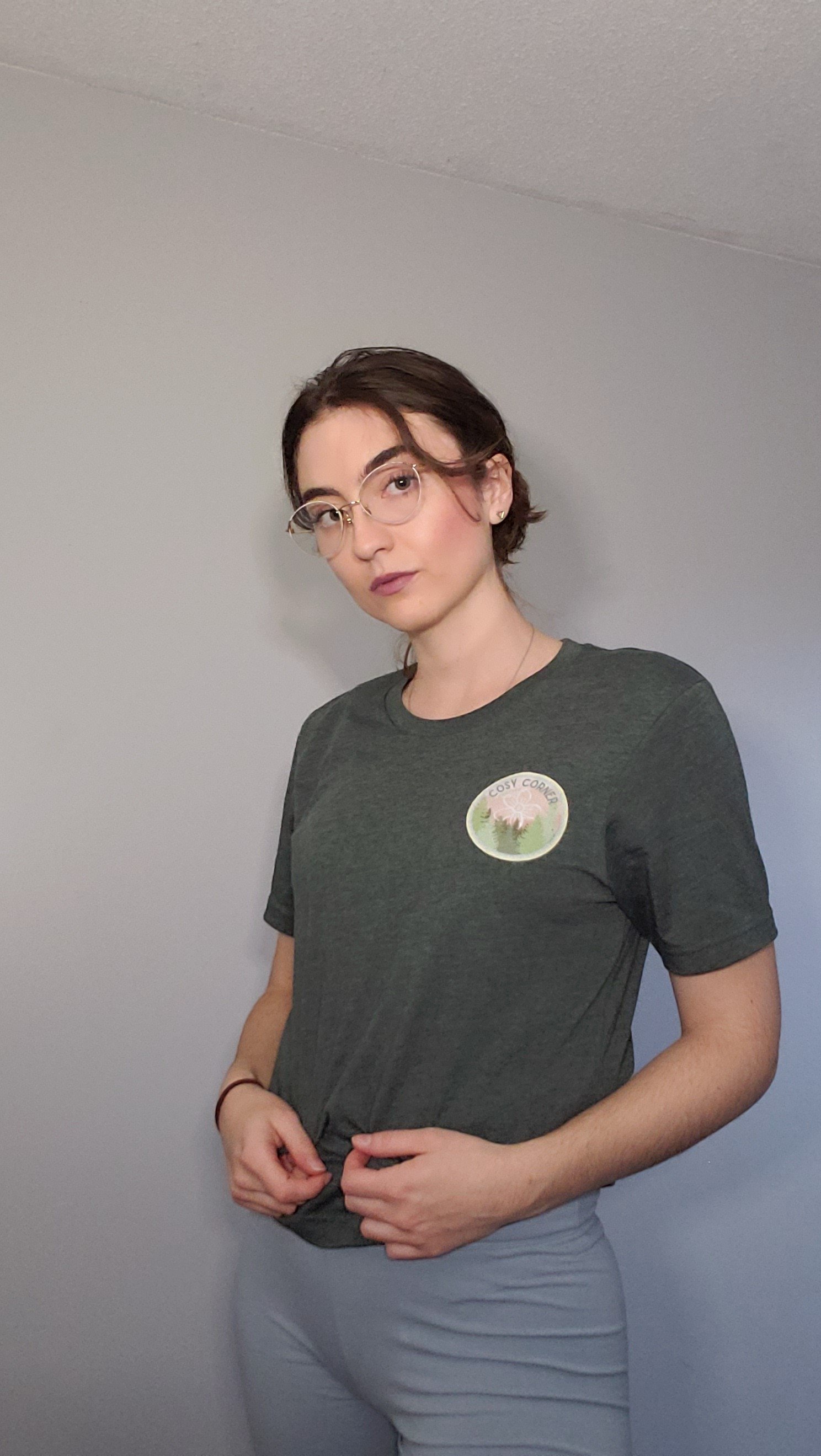 cosy corner small logo tee product image (2)