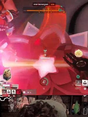 Dropped my Petal Platform to escape Zarya’s ult… and nothing. 🌸💀 Bad placement? Bug? Or a nerf I missed? 👀 #Overwatch2 #lifeweaver #Season18 #OW2Clips