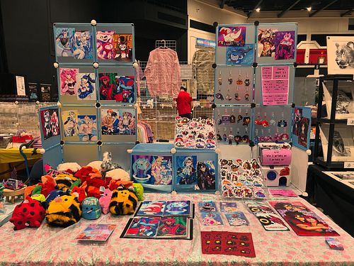 I’m at #cardiffcomiccon this weekend by @Showmasters I got cute cubes, art! Comics! #johndoegame #mylittlepony #cardiffilmand...