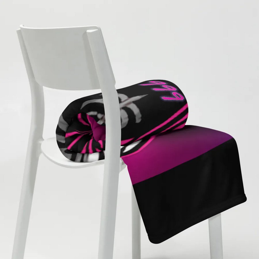 Blanket product image (20)