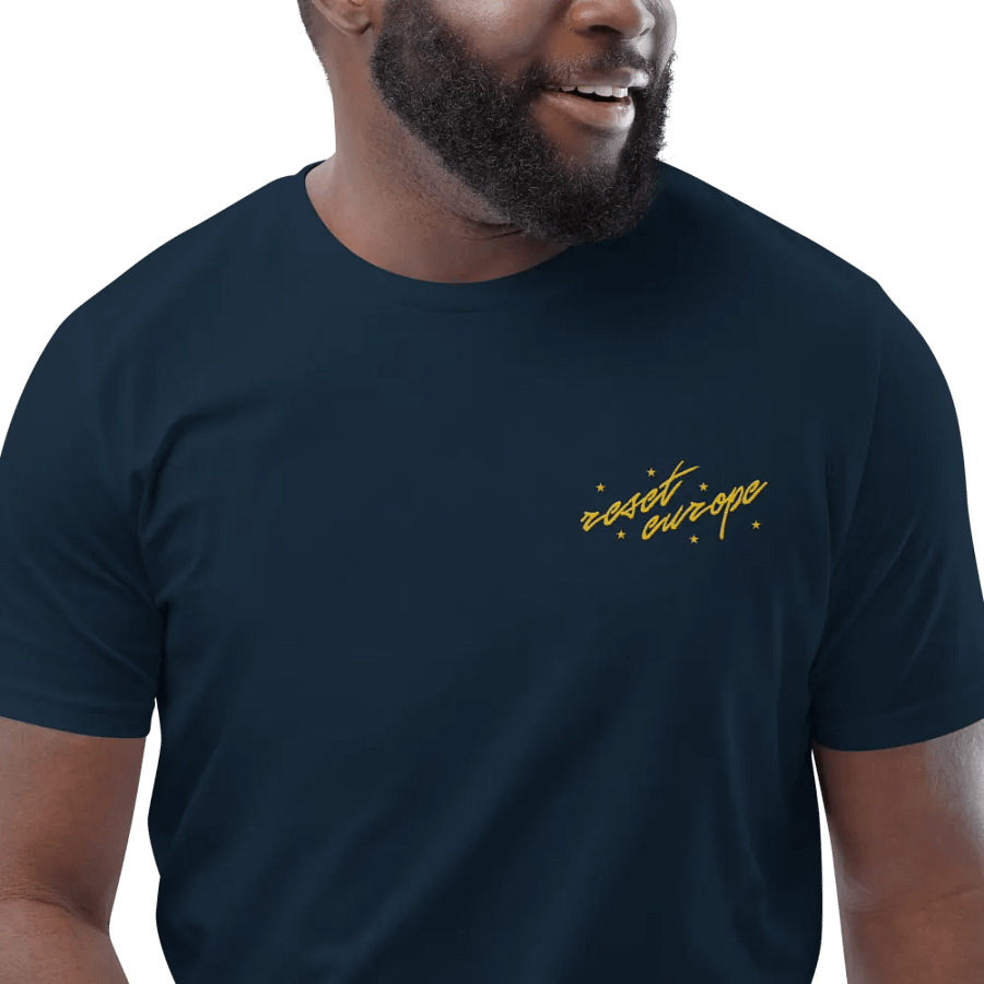 reset europe embroidered t-shirt - 100% organic cotton product image (6)