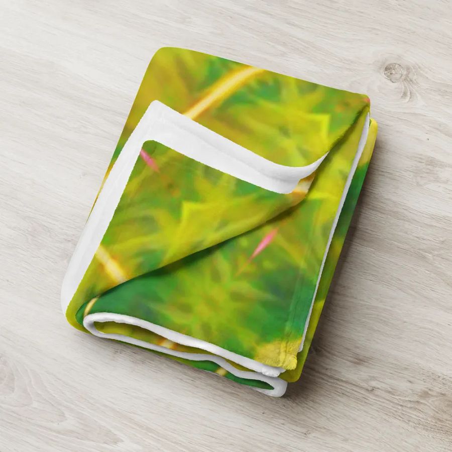 Vibrant Foliage Throw Blanket product image (7)