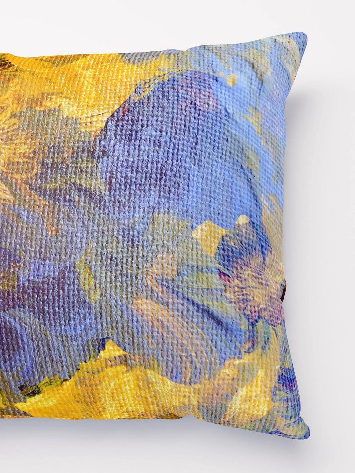 Retro Floral Abstract Throw Pillow product image (3)