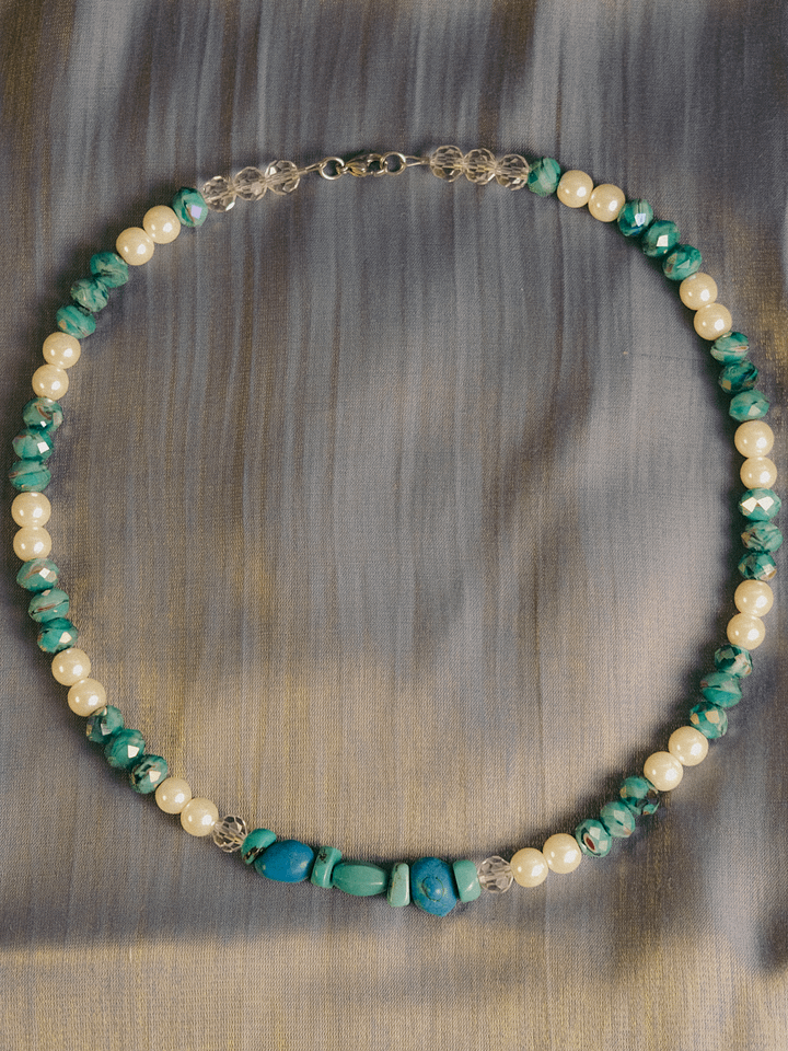 Turquoise necklace product image (2)