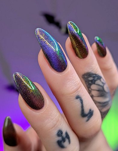 i have swatches for @glitter.sis.studio 's newest collection, The Magic We Do ✨

paid to swatch, not to post 👀

the collectio...