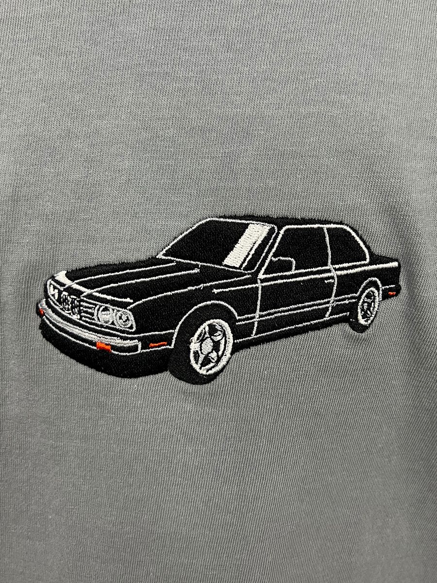 e30 Embroidery T-shirt product image (3)