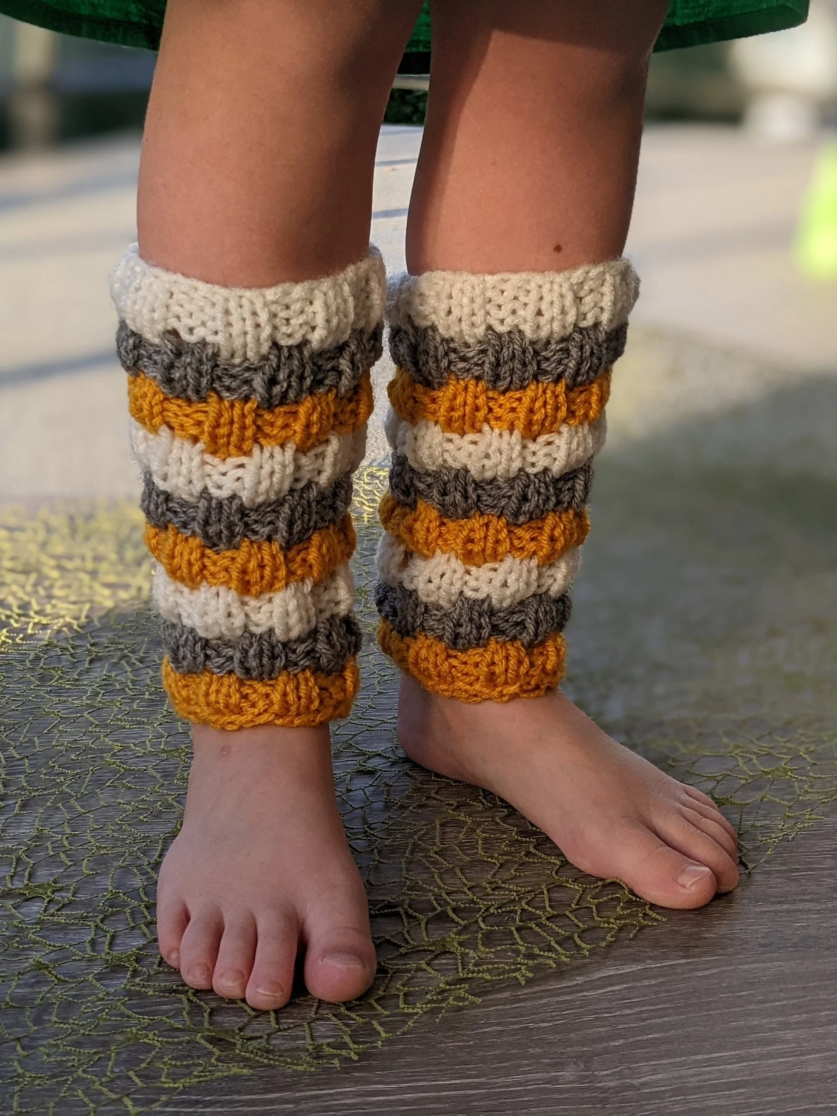 Baby Knit Leg Warmers Pattern: 12-24 Months product image (3)