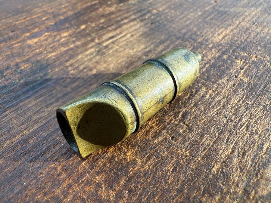 🎎 Antique Japanese Brass Whistle – Likely Taisho-Era Instructor or Military Use – Japan Antique Roadshow product image (4)