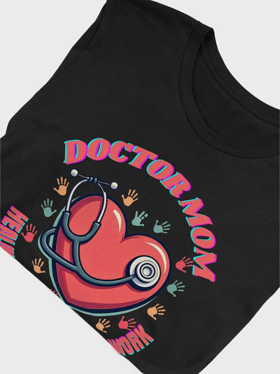 Doctor Mom Healing Heart T-Shirt product image (45)
