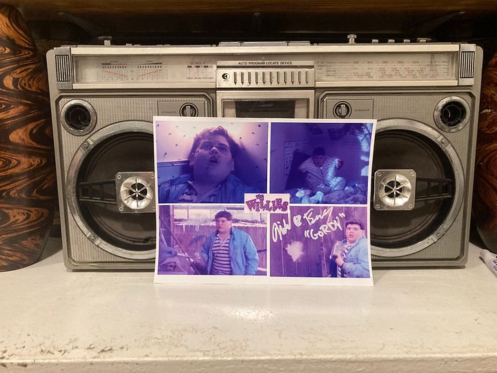 AUTOGRAPHED The Willies Gordy Belcher Anthology Snap Shots Photo product image (2)