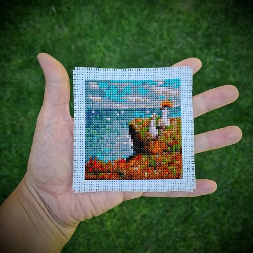 A breezy walk on the French coast… in stitches 🌿🎨
This 3x3
