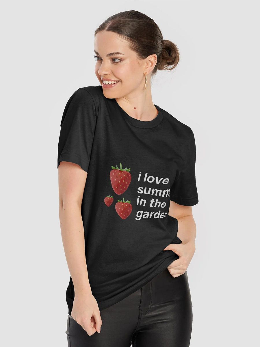i love summer in the garden T-Shirt product image (8)