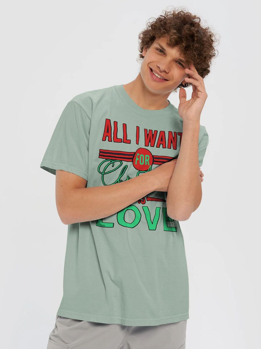 ALL I WANT FOR CHRISTMAS IS LOVE product image (3)