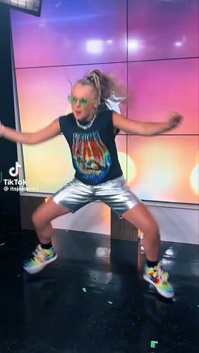 It's been a week since we released Creative Oxygen & Double Hypertime. Are y'all still enjoying them?

#jojosiwa #metal #tech...