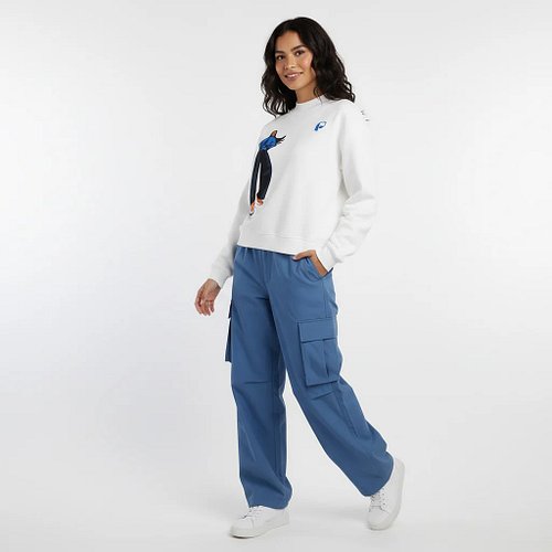 Feeling those Main Character Energy vibes! ✨ Our new Oversized Essential Fleece Mid-Neck Crew Sweatshirt is here to make a st...