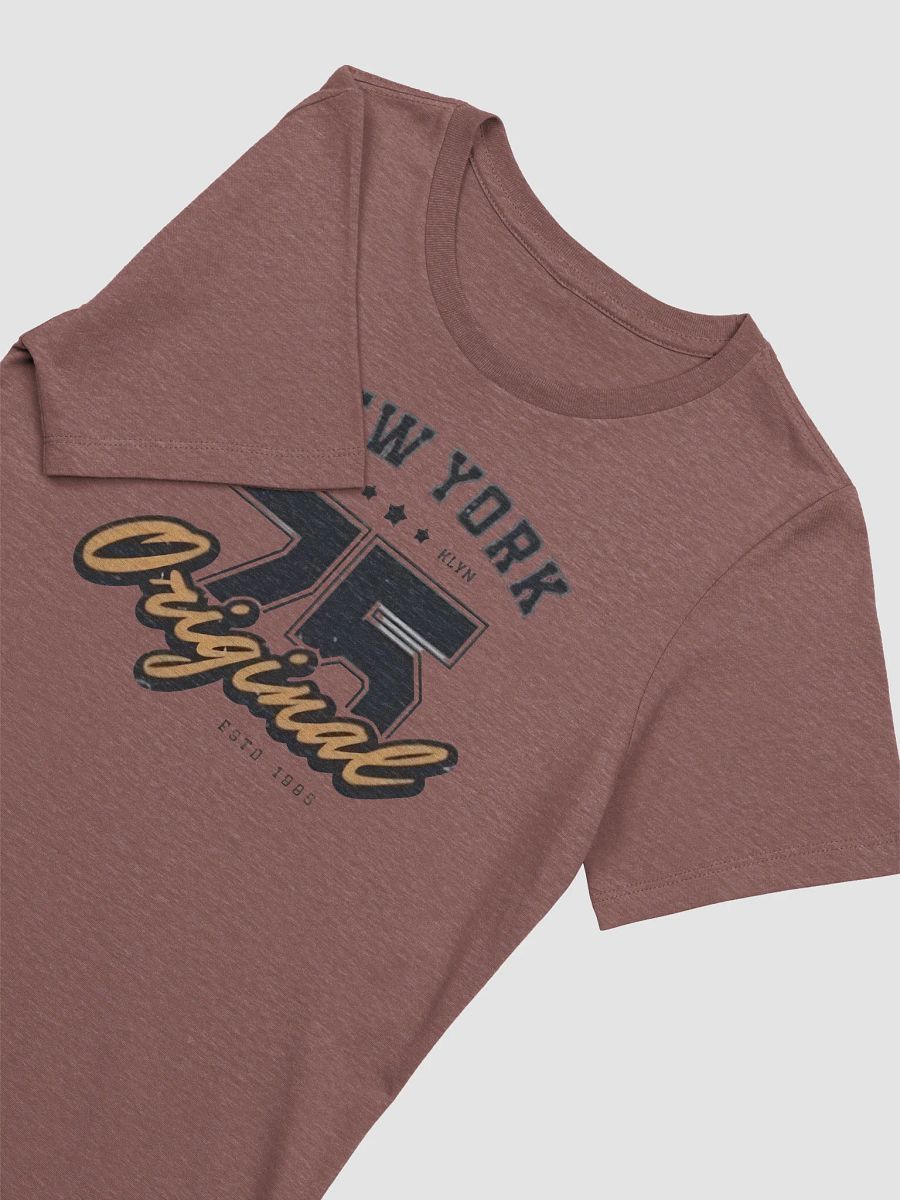Women's Supersoft Relaxed-fit T-Shirt New York Graphic product image (3)
